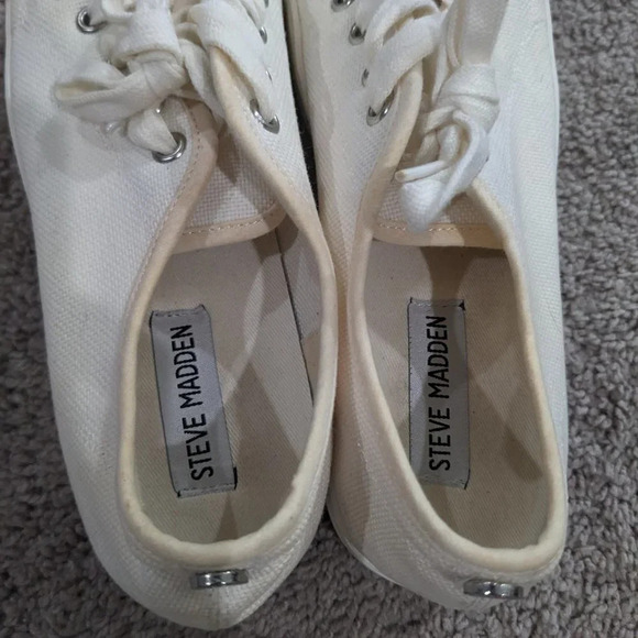 Steve Madden White platform sneakers Life style sneakers women's size 8 - Picture 5 of 7